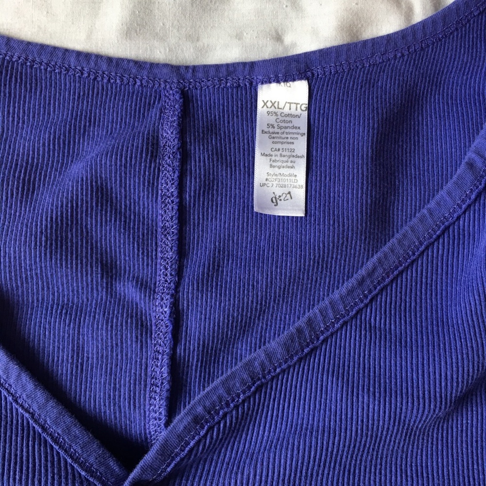 Purple Ribbed Stretchy Top Size XXL - Picture 3 of 4